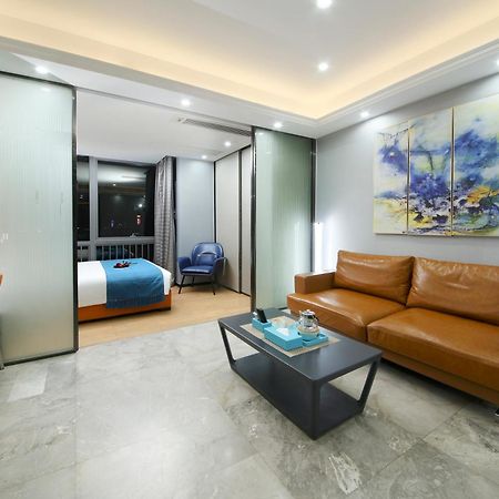 Boman Holiday Apartment Bei Jing Lu Jie Deng Du Hui Branch 広州 エクステリア 写真